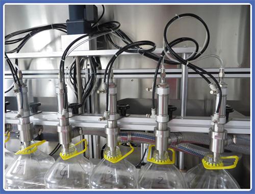 1-5L常規(guī)桶食用油灌裝機